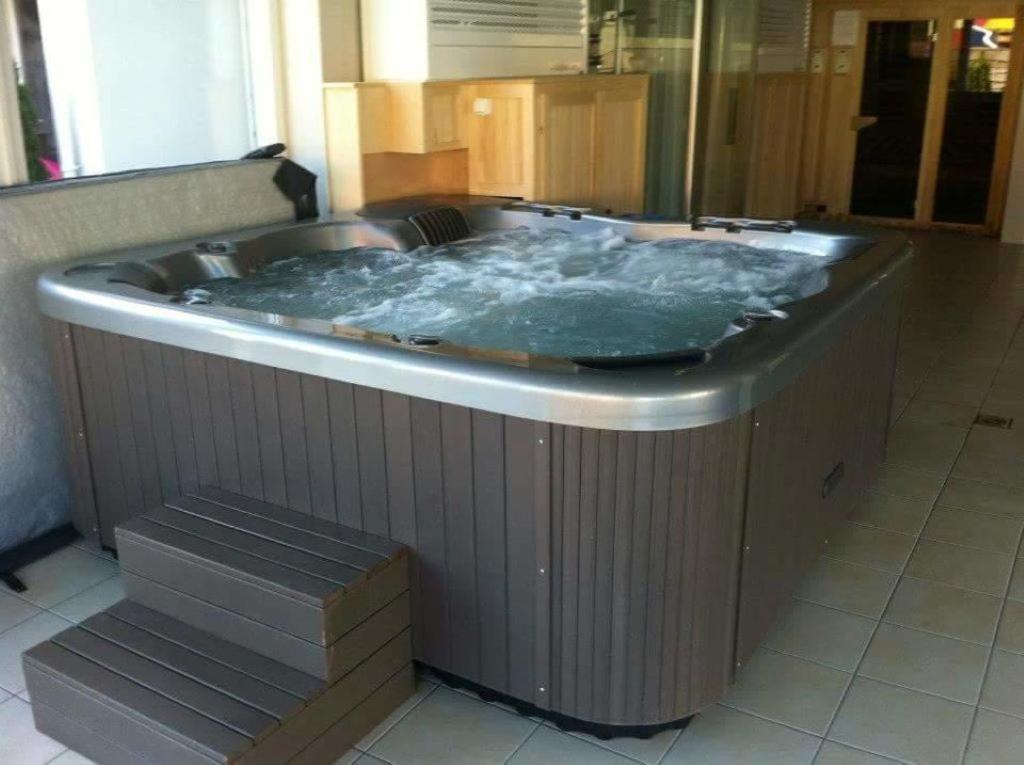 Plazs Apartman Шиофок Экстерьер фото